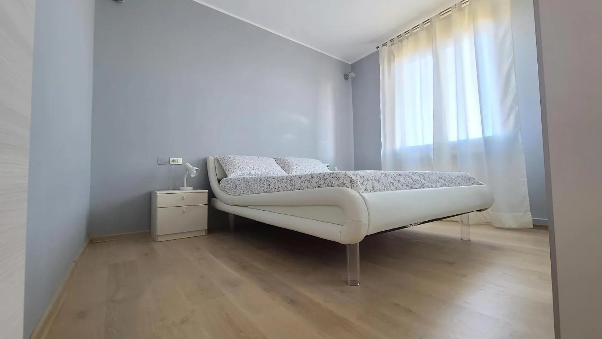 Casa Patrizia, Your Holyday Flat Sirmione Apartamento